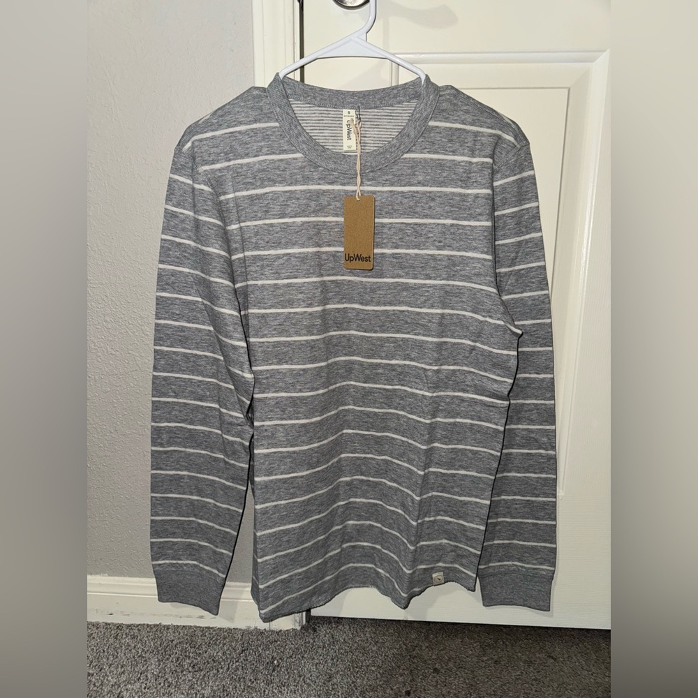 UpWest reversible long sleeve